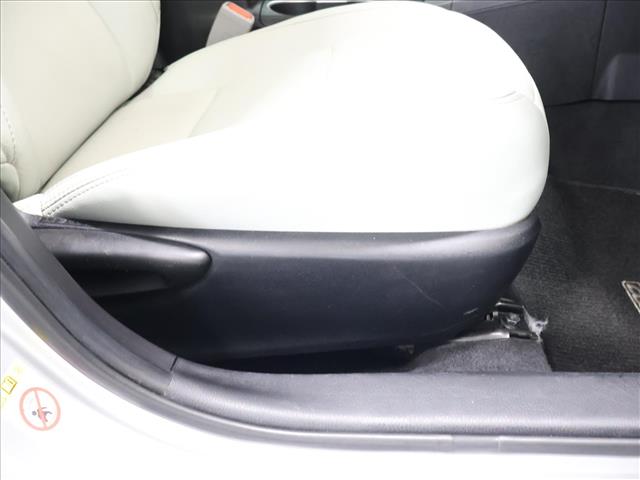 2018 Toyota Corolla:D13928