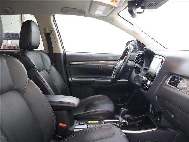 2020 Mitsubishi Outlander SEL:D13748