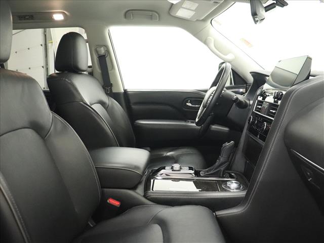 2024 INFINITI QX80 Luxe:D13548