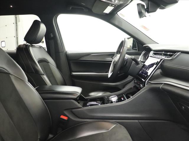 2023 Jeep Grand Cherokee L Altitude:D13213