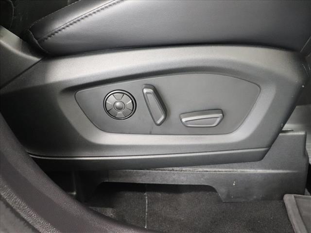 2021 Ford Explorer Platinum:D13297B