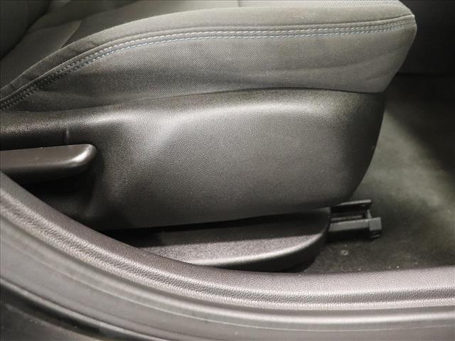 2017 Chevrolet Cruze LT Auto:D13236