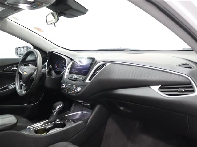 2024 Chevrolet Malibu LT:D14003