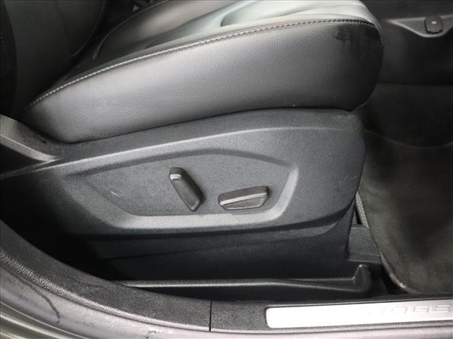 2022 Ford Edge Titanium:D13362A