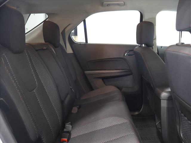2017 Chevrolet Equinox LT:D13684