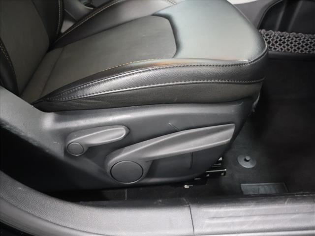 2019 Jeep Compass Latitude:D14037