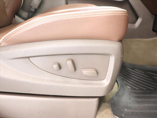 2017 Chevrolet Silverado 1500 High Country:D13466