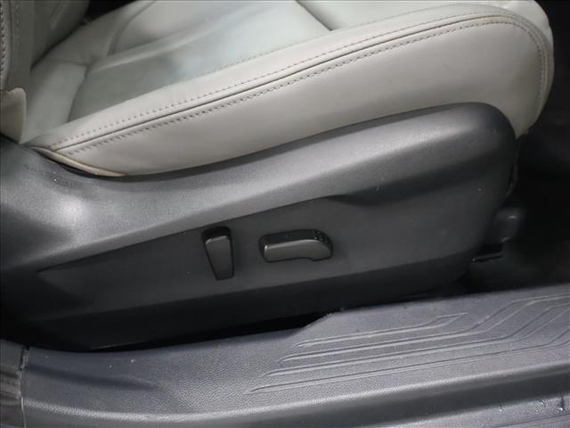 2020 Subaru Legacy Limited:D13988