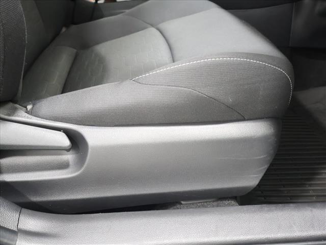 2024 Toyota Corolla Hatchback SE:D13943