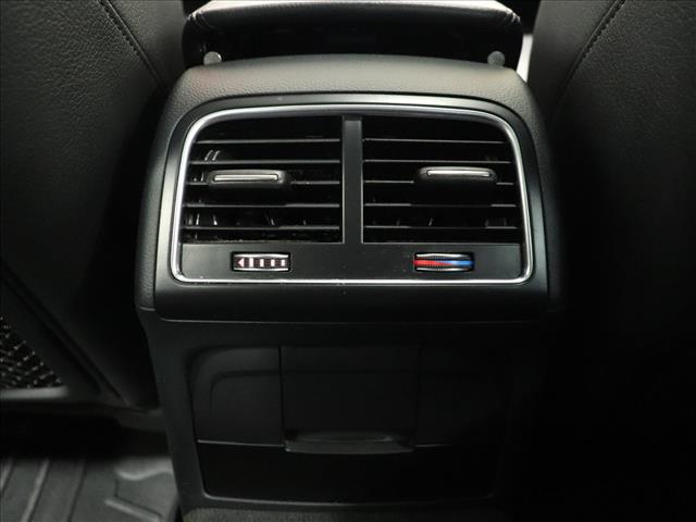 2016 Audi A4 2.0T quattro Premium Plus:D13574