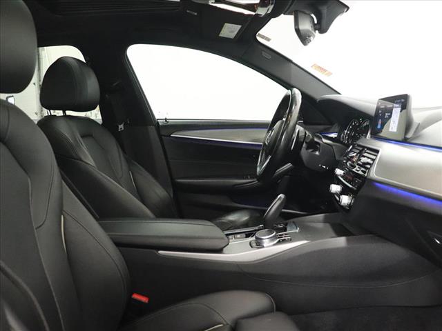 2018 BMW 5 Series 530i xDrive:D13358