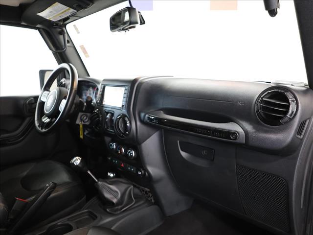 2016 Jeep Wrangler Unlimited Backcountry:D13785