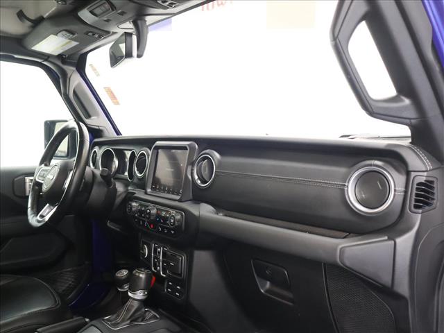 2020 Jeep Wrangler Unlimited Sahara:D13758