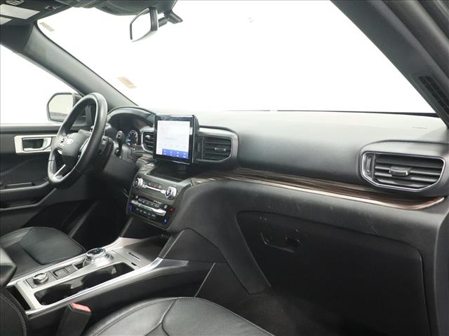 2020 Ford Explorer Limited:D13835