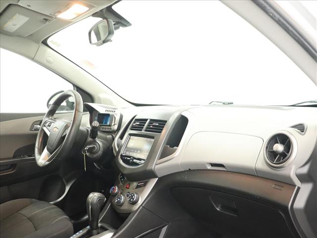 2016 Chevrolet Sonic LT Auto:D13641