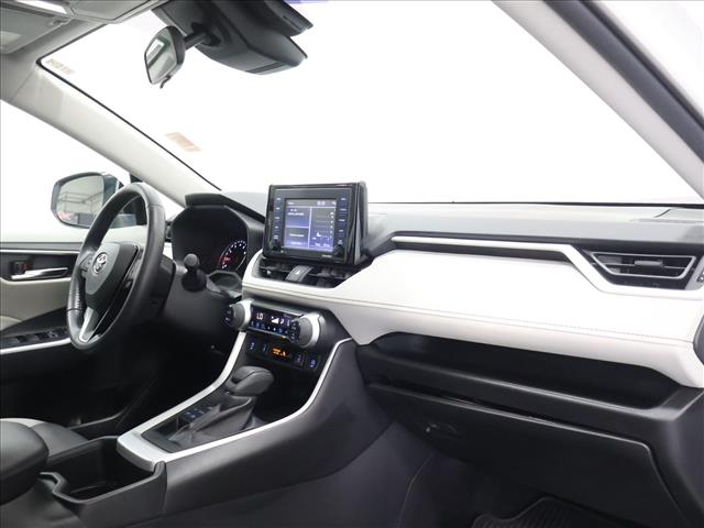 2022 Toyota RAV4 XLE:D13811