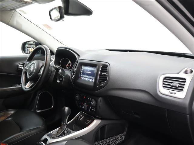 2019 Jeep Compass Latitude:D14037