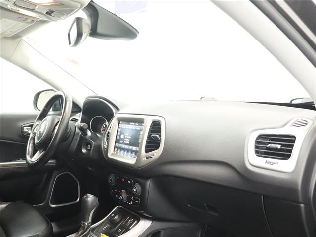 2018 Jeep Compass Latitude:D13534