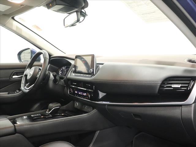 2023 Nissan Rogue SL:D13600