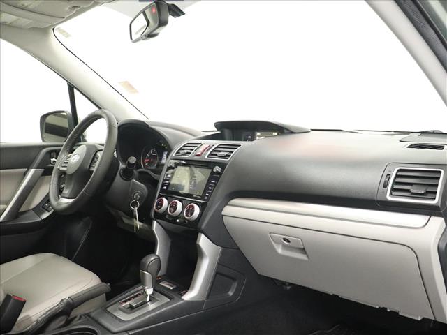 2016 Subaru Forester 2.5i Limited:D13489