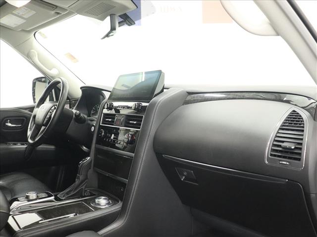 2024 INFINITI QX80 Luxe:D13548