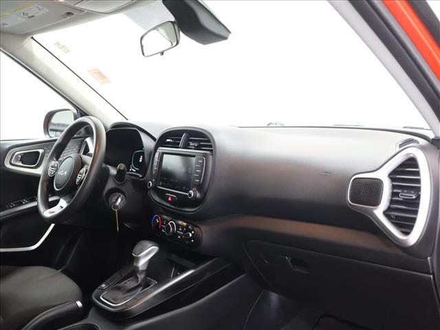 2023 Kia Soul LX:D13760