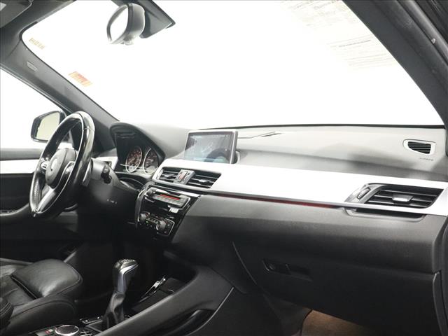 2017 BMW X1 xDrive28i:D13510
