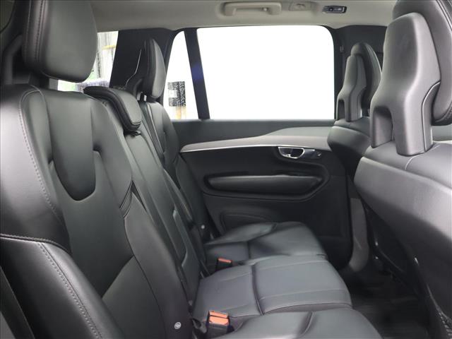2021 Volvo XC90 T5 Momentum:D14010