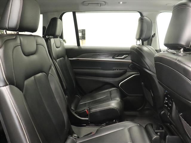 2022 Jeep Grand Cherokee L Limited:D13661