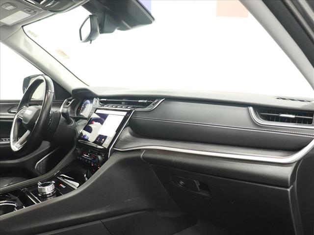 Photo of 2021 Jeep Grand Cherokee L Limited in Iowa City, IA - 24,  2021 Jeep Grand Cherokee L Limited:D13090