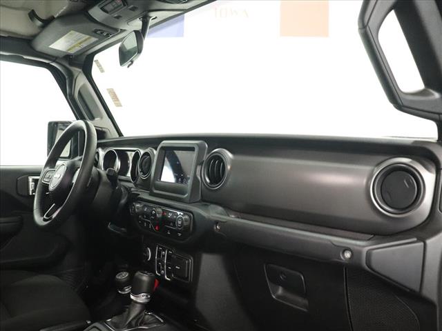 Photo of 2023 Jeep Gladiator Sport S in Iowa City, IA - 24,  2023 Jeep Gladiator Sport S:D13095