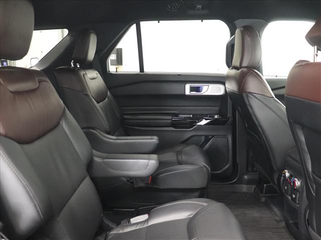 2021 Ford Explorer Platinum:D13297B