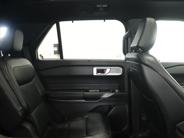 2020 Ford Explorer Limited:D13835