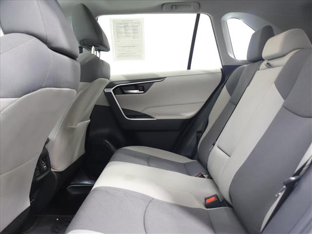 2022 Toyota RAV4 XLE:D13727