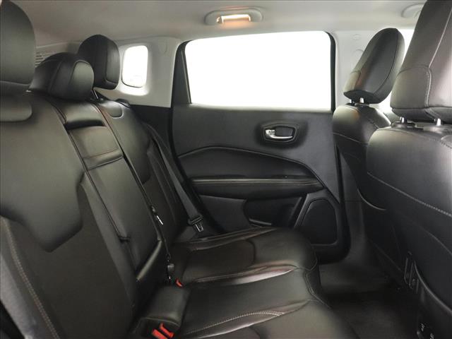 2017 Jeep Compass Latitude:D13511