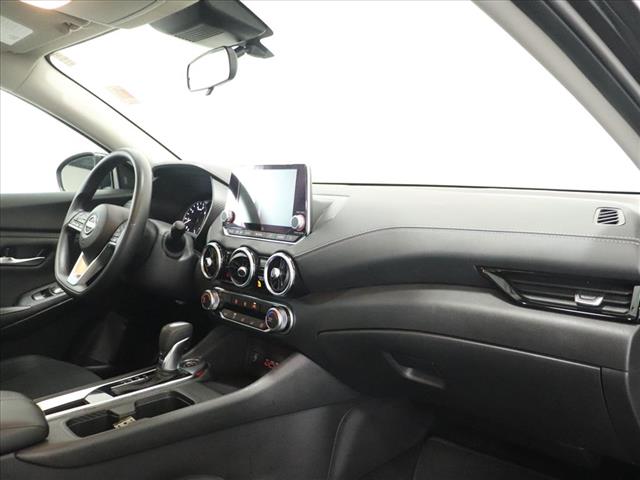 Photo of 2024 Nissan Sentra SV in Iowa City, IA - 24,  2024 Nissan Sentra SV:D13051