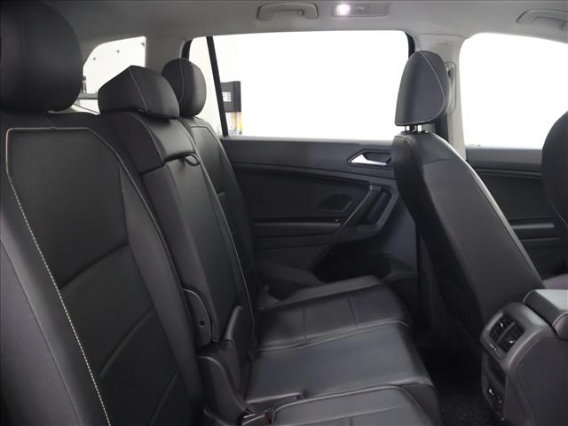 2021 Volkswagen Tiguan SE:D13701