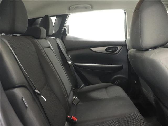 2021 Nissan Rogue Sport S:D13423