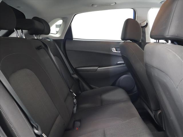 2022 Hyundai KONA SEL:D13816