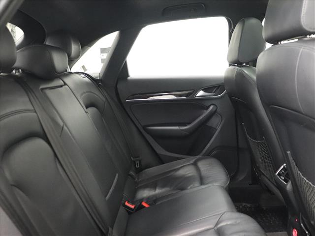 2017 Audi Q3 2.0T quattro Premium Plus:D13504