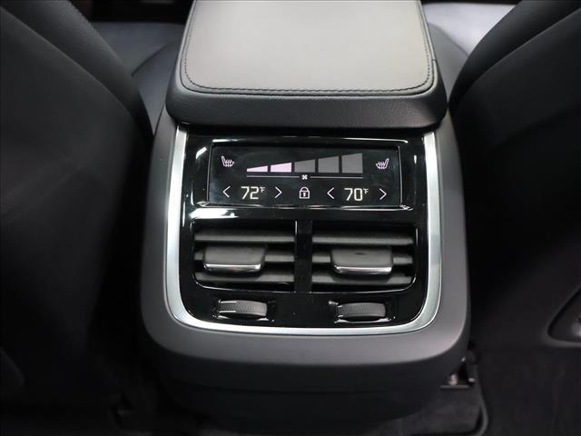 2023 Volvo XC90 B5 Core:D13996