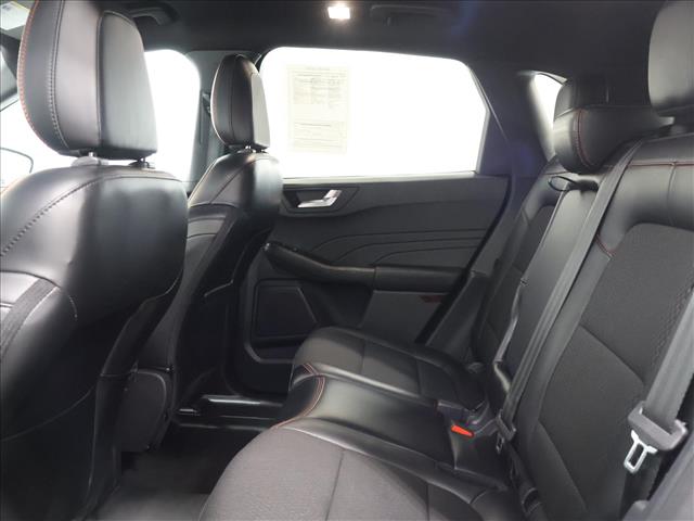 2024 Ford Escape Hybrid ST-Line Select:D13776