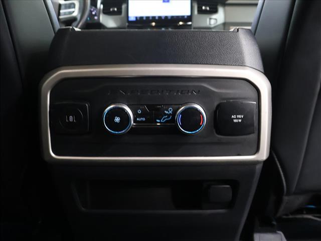 2024 Ford Expedition XLT:D14020