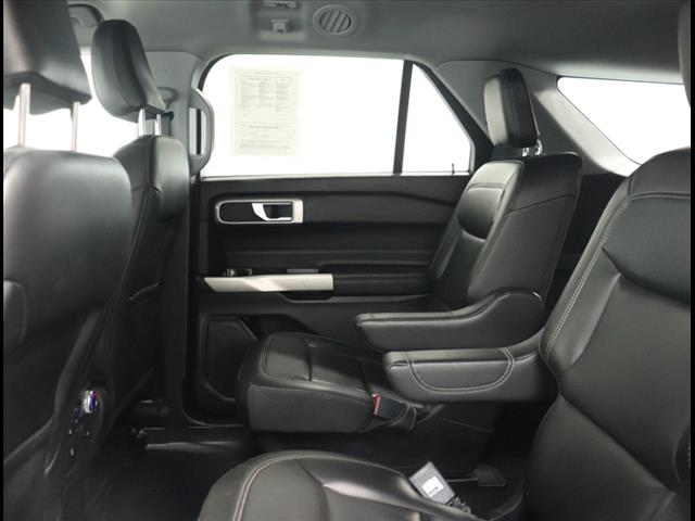 Photo of 2022 Ford Explorer XLT in Iowa City, IA - 25,  2022 Ford Explorer XLT:D12889