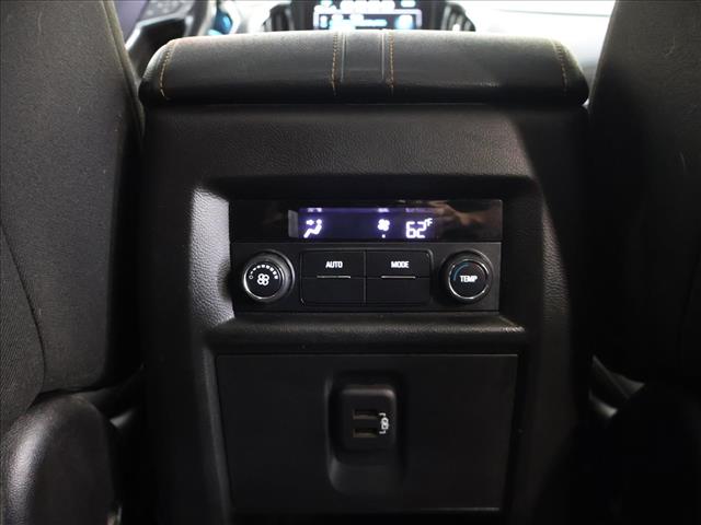 2019 Chevrolet Traverse LT Cloth:D13819