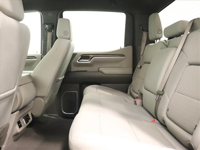 2023 Chevrolet Silverado 1500 LT:D13585