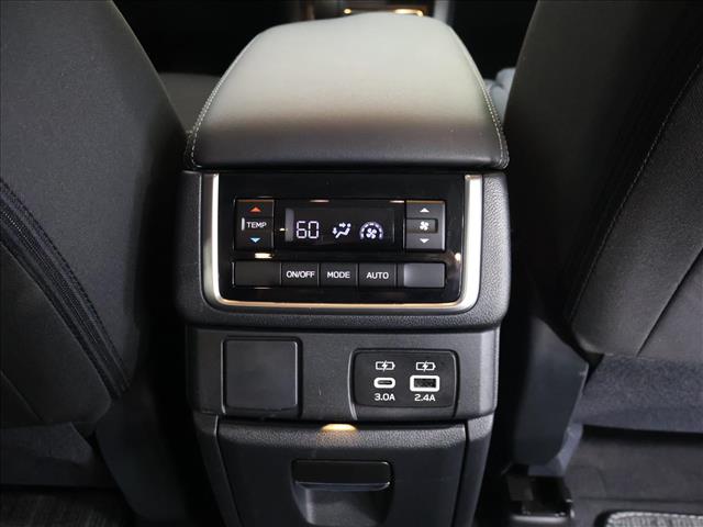 2024 Subaru Ascent Premium 7-Passenger:D13764