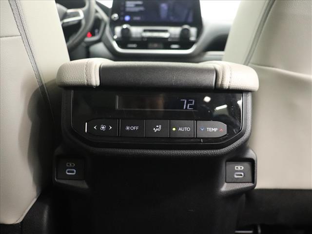 2024 Toyota Grand Highlander Hybrid:D13454