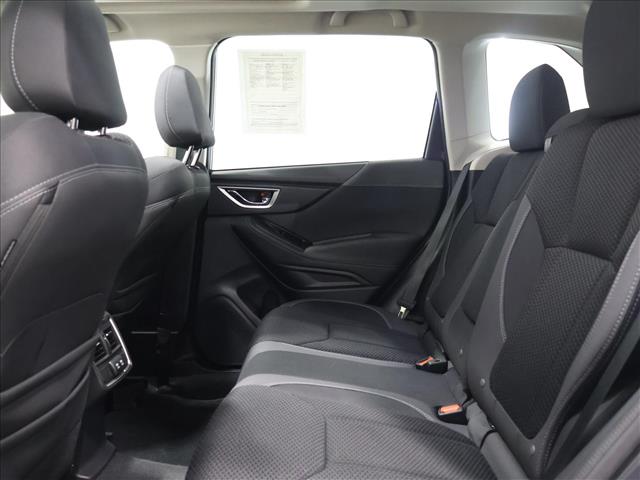 2023 Subaru Forester Premium:D13745