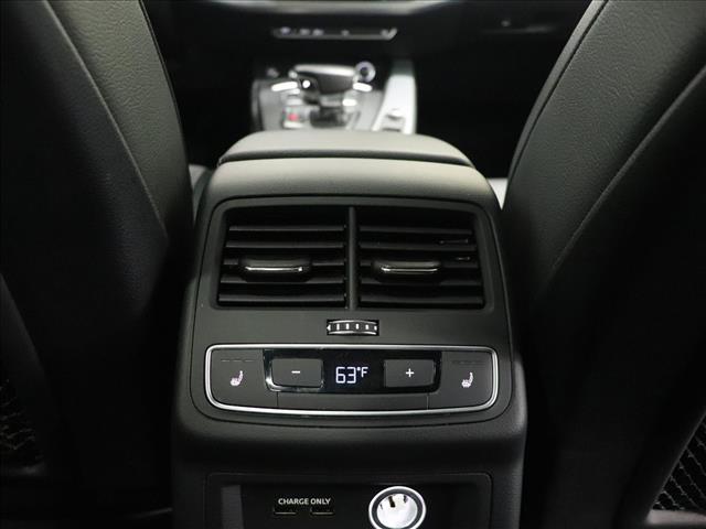 2019 Audi A4 quattro Premium Plus 45 TFSI:D13547